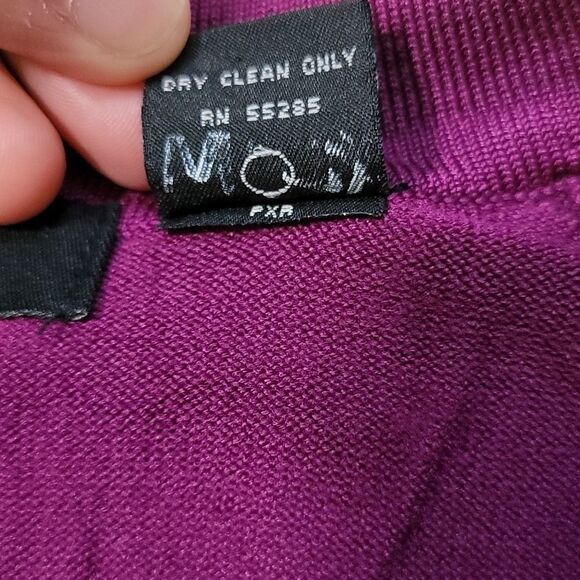 3/4 Sleeve Purple Silk Blend V-Neck Sweater - Picture 6 of 6